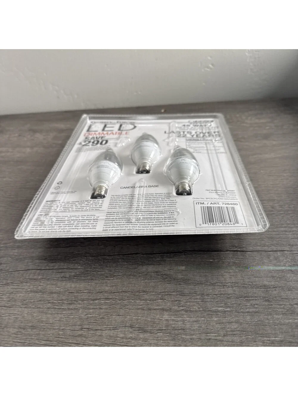 Felt Electric LED Dimmable 40W Crystal Clear Candelabra Base Bulbs 3Pk